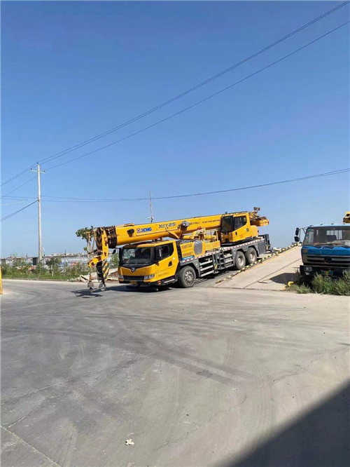 府谷县吊车作业时，可能会产生哪些额外收费项目？